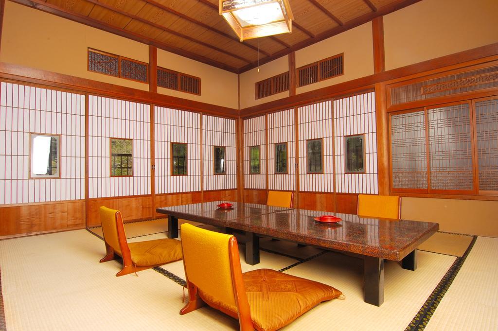 Hotel Sansou Nagisa à Isehara Extérieur photo